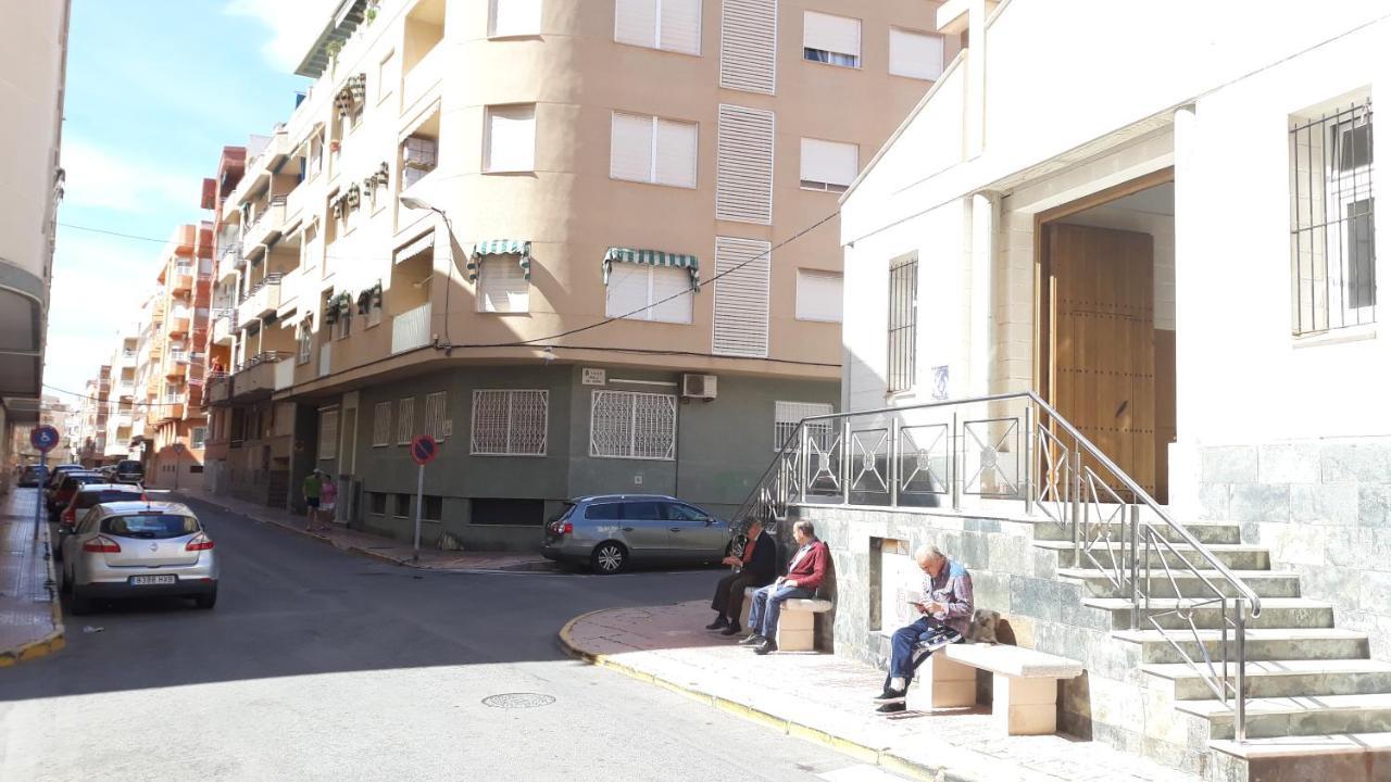 Torrevieja Playa Locos Apartamento Exterior foto